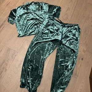 Stars Above Womens XXL Forest Green Crushed Velvet Pajama Set 2pc Short Sleeve